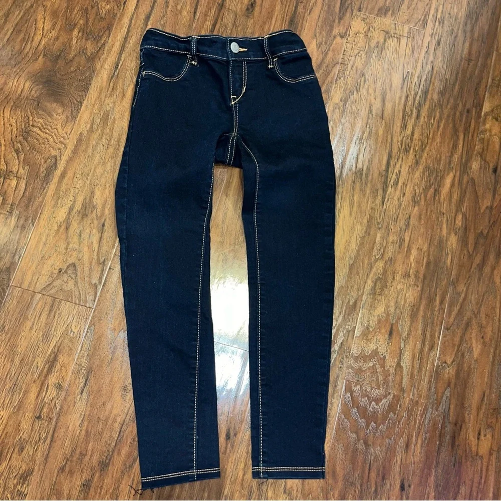 Old Navy Blue Jeans Classic Straight-Leg